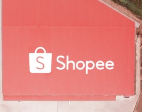 Vẽ logo trên mái tôn - Shopee